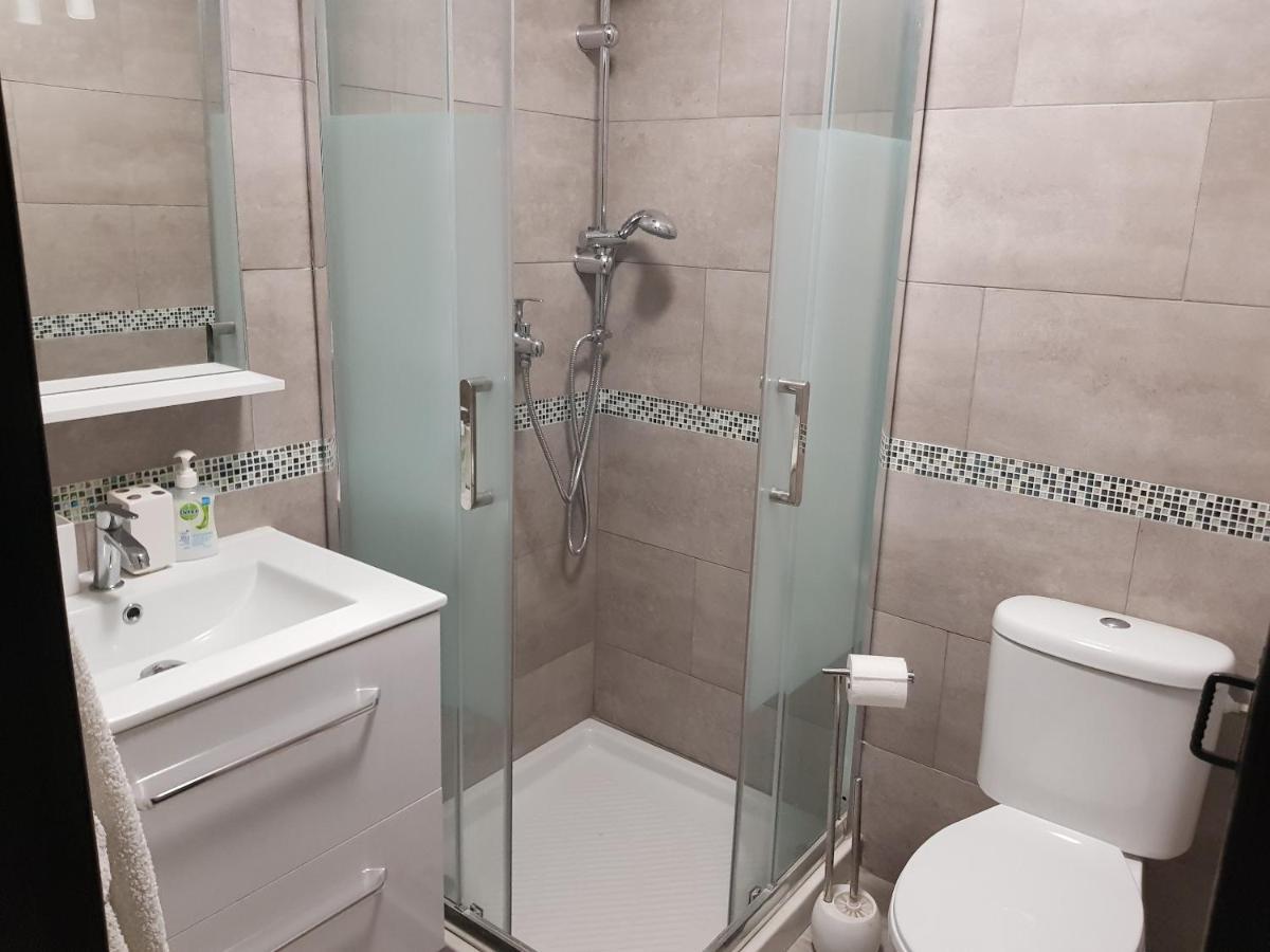 Large 2 Bed Apt Puerto Banus Marina Private Parking Appartement Marbella Buitenkant foto