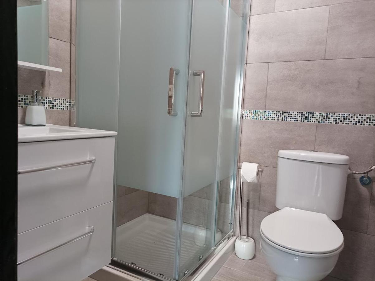 Large 2 Bed Apt Puerto Banus Marina Private Parking Appartement Marbella Buitenkant foto
