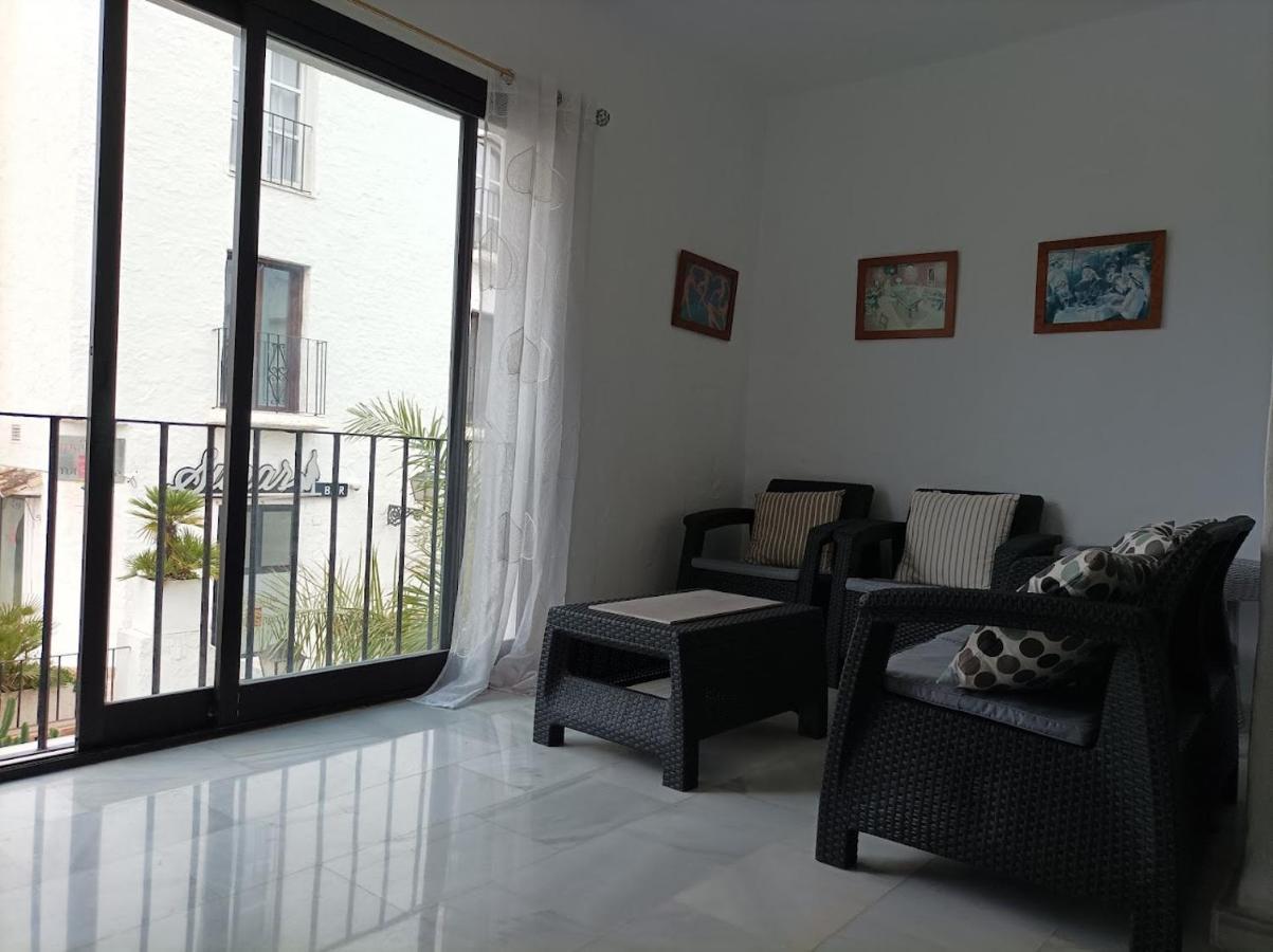 Large 2 Bed Apt Puerto Banus Marina Private Parking Appartement Marbella Buitenkant foto